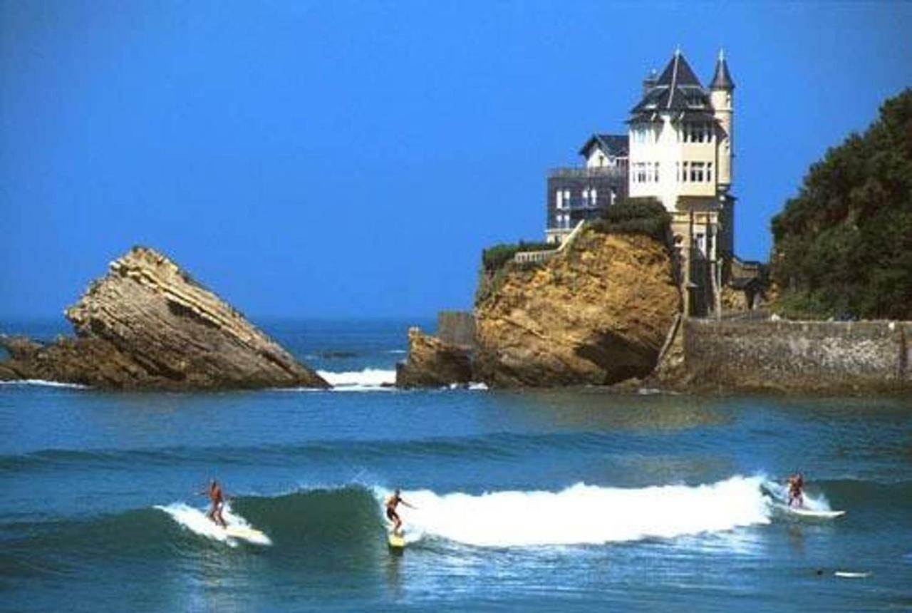 Petit Appartement Douillet Tres Bien Situe Biarritz Bagian luar foto
